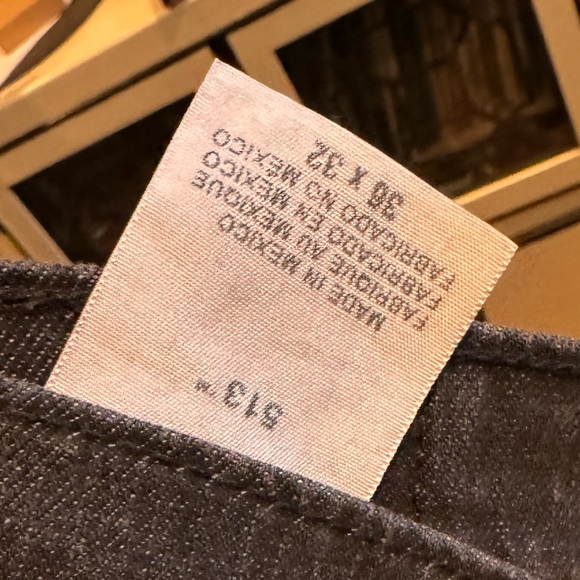 Levi’s 513 Slim Straight Jeans - Black (W36 / L32) - Picture 4 of 5